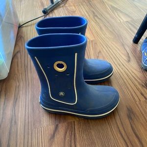 Croc rain boots